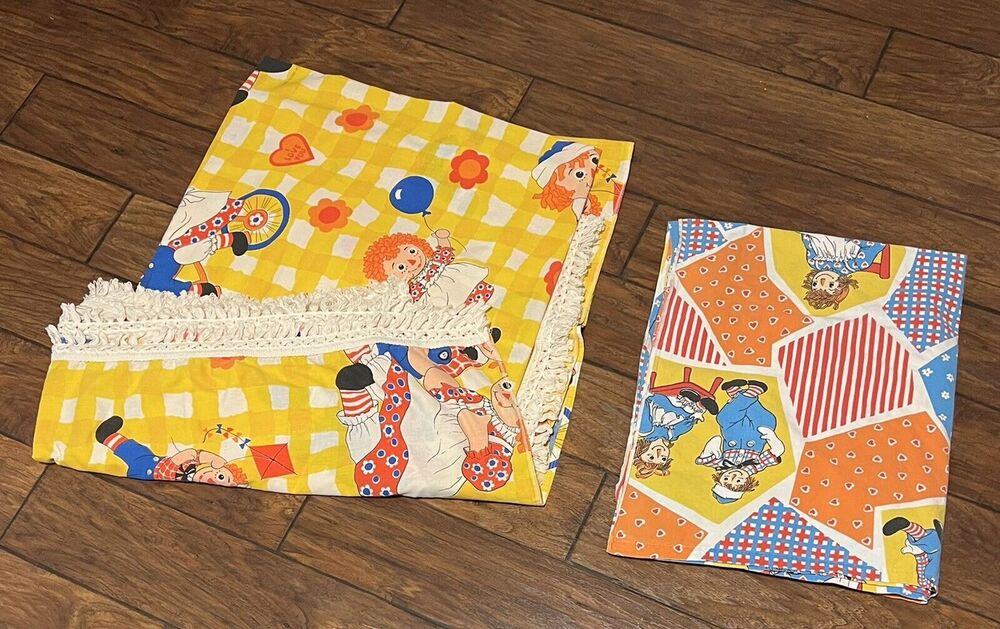 Vintage Raggedy Ann & Andy Bobbs Merrill Twin Bedspread Flat Sheet 70s READ